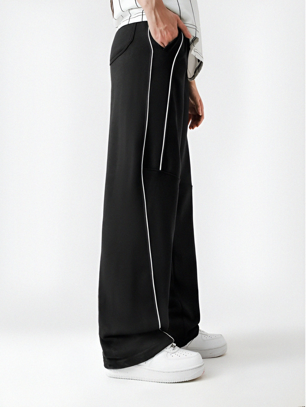 Piping Trouser | Black
